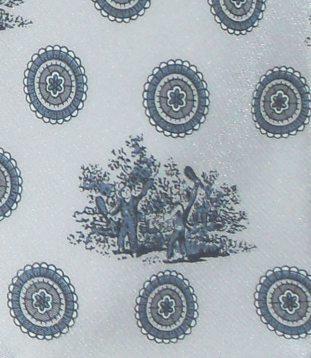 Silk tie with a grey background and a detailed design of men with clubs