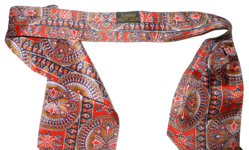 Vintage Sammy Dicel cravat made in Britain with a red gold and blue design