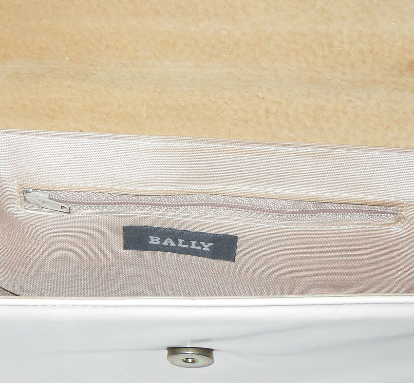 Retro Bally cream clutch bag