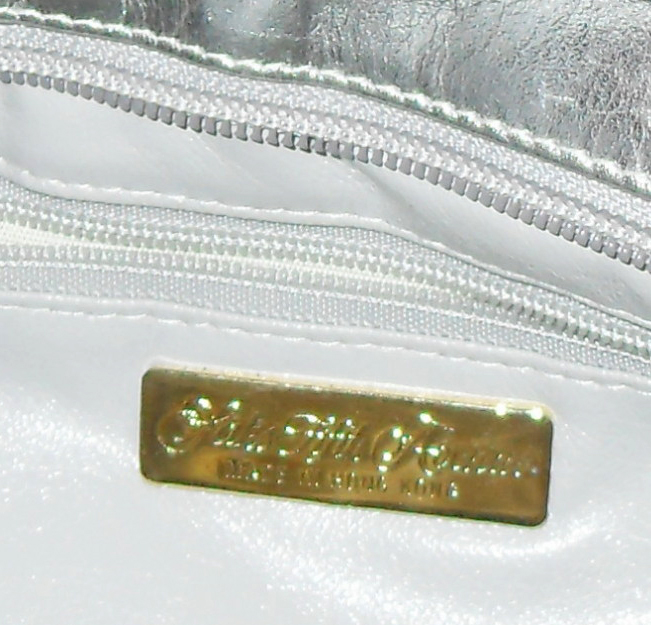 Saks Fifth Avenue Silver Snakeskin Bag Saks of Fifth Avenue silver snakeskin shoulder clutch bag