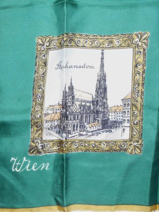 Vintage souvenir scarf - Vienna