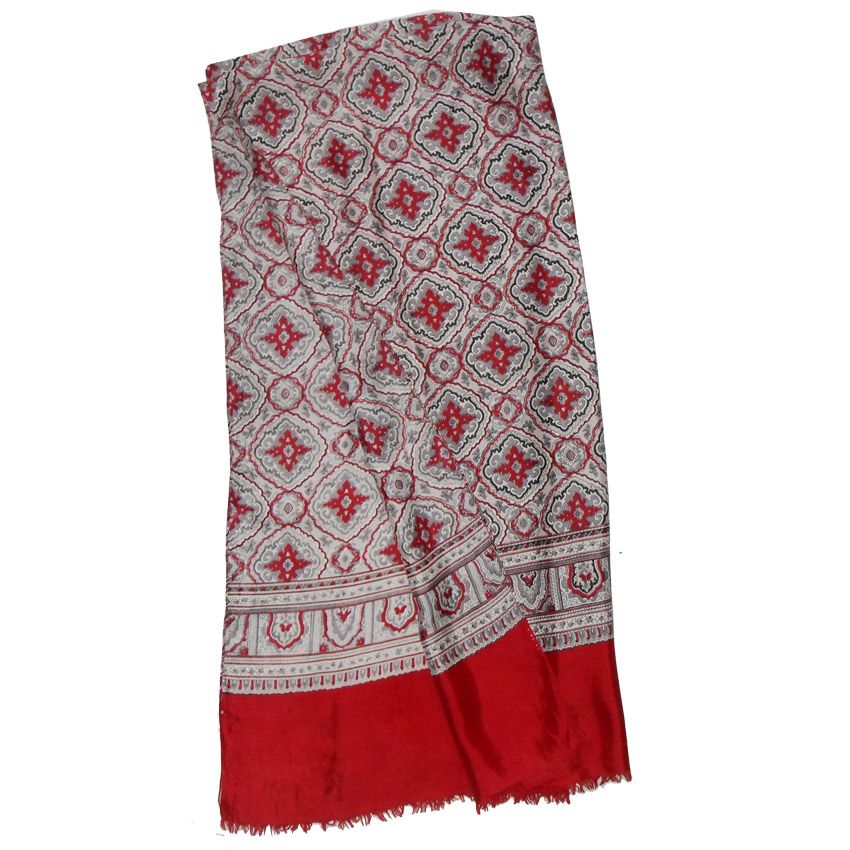 Red and grey design long scarf