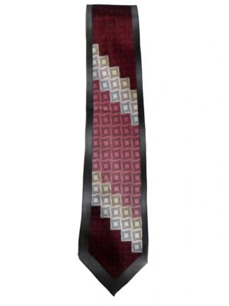 Silk satin tie with a geometric design by Stacy Adams