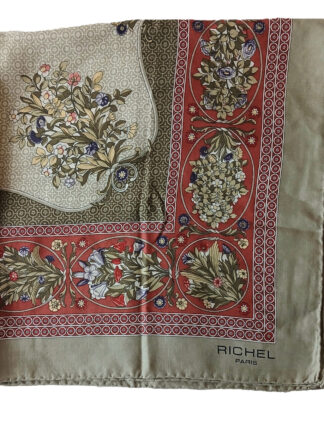 Richel Paris fine wool scarf with a floral design